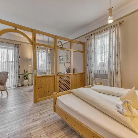 Hotell Zum Singenden Musikantenwirt 3*